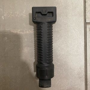 G.P.S. Standard Grip Pod, Military Model Reinforced Polymer, MIL SPEC